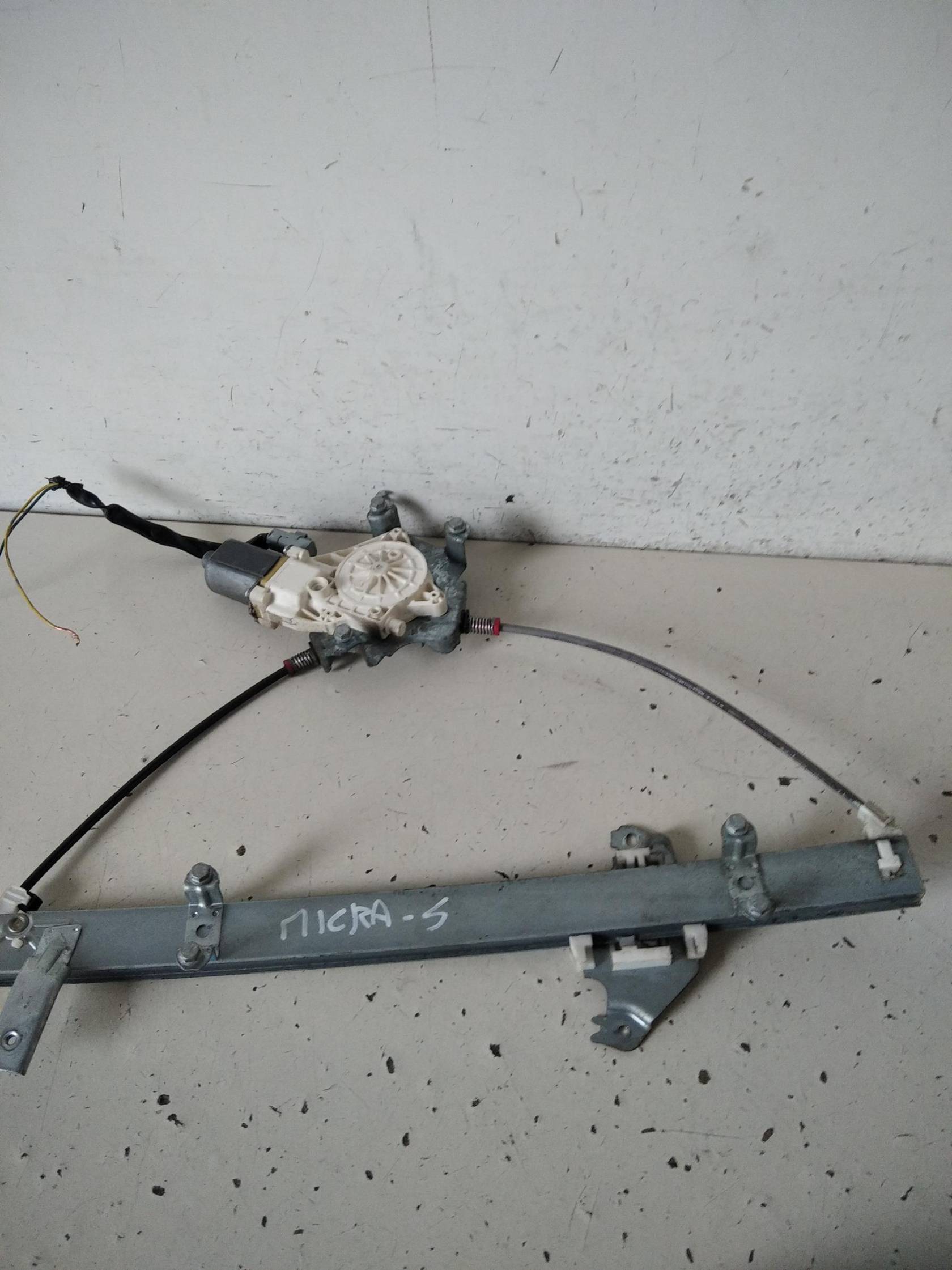 Alzacristallo elettr. porta ant. sx.